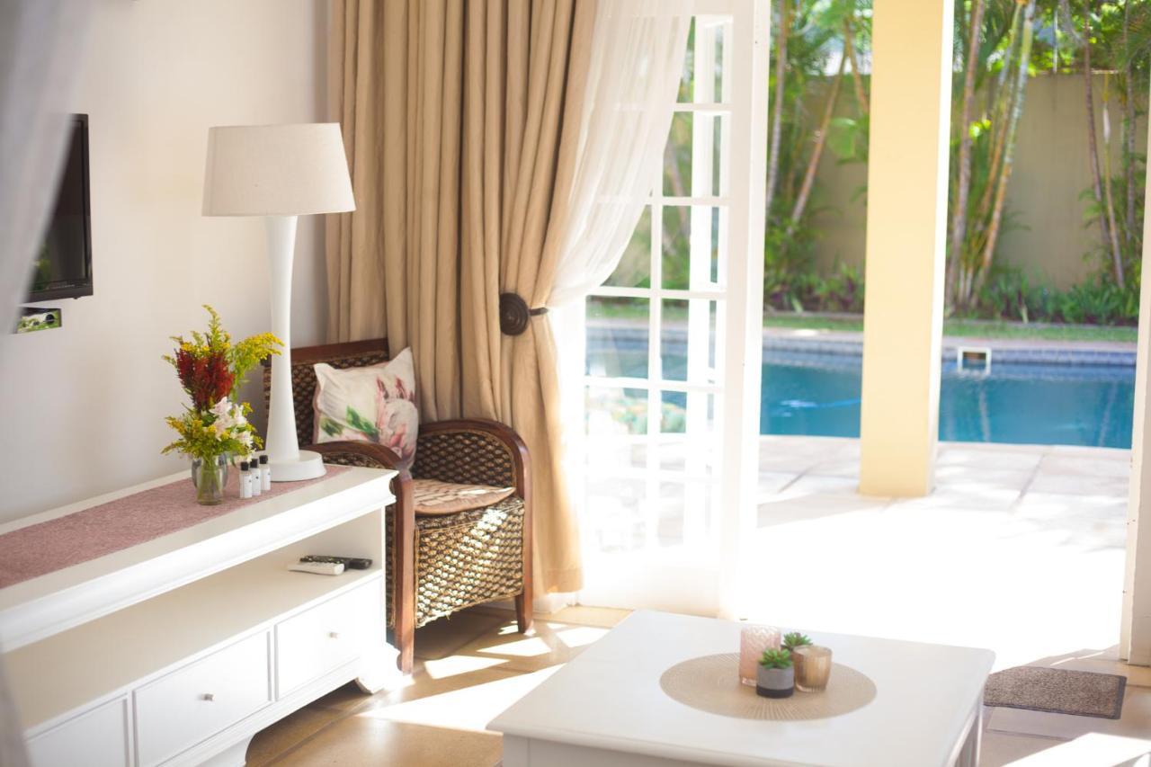 Caza Beach Guesthouse Durban Exterior photo