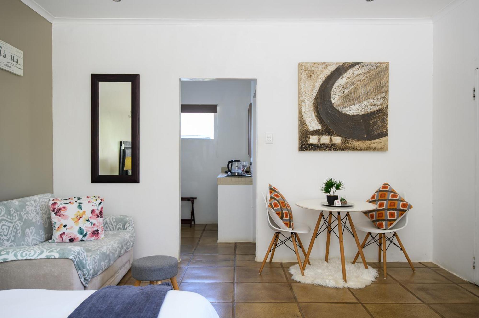 Caza Beach Guesthouse Durban Exterior photo