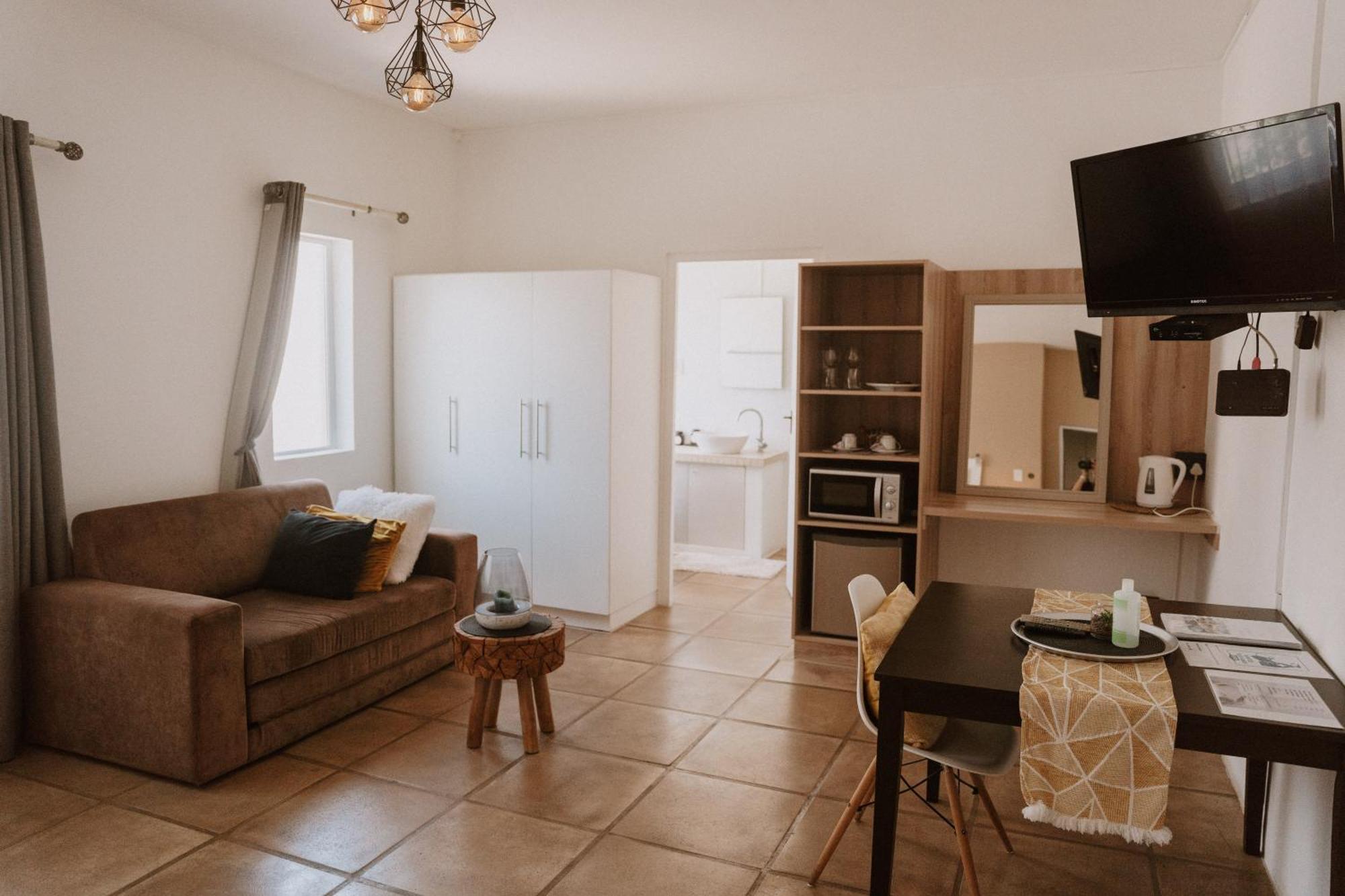 Caza Beach Guesthouse Durban Room photo